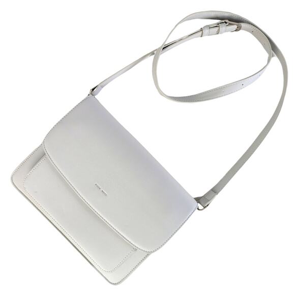 Pixie Mood Zoe Crossbody Vegan Leather Shoulder Bag - Picture 4 of 7